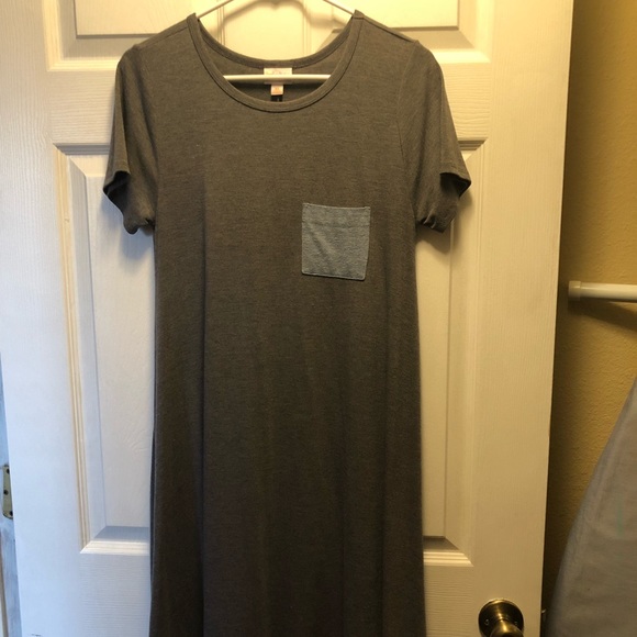 Lularoe Carly - Picture 1 of 2